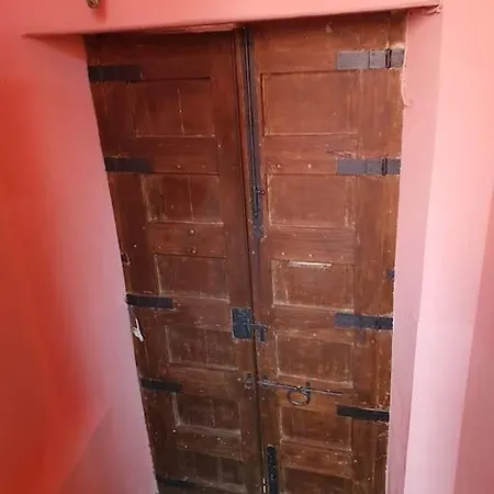 La Louve Lägenhet *